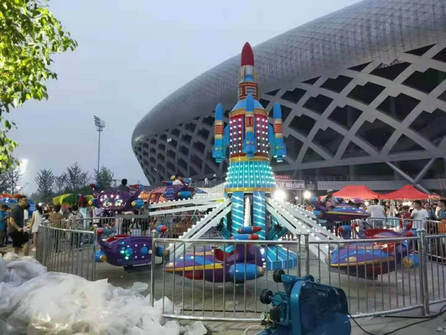 游乐设备行业自控飞机的不老传说